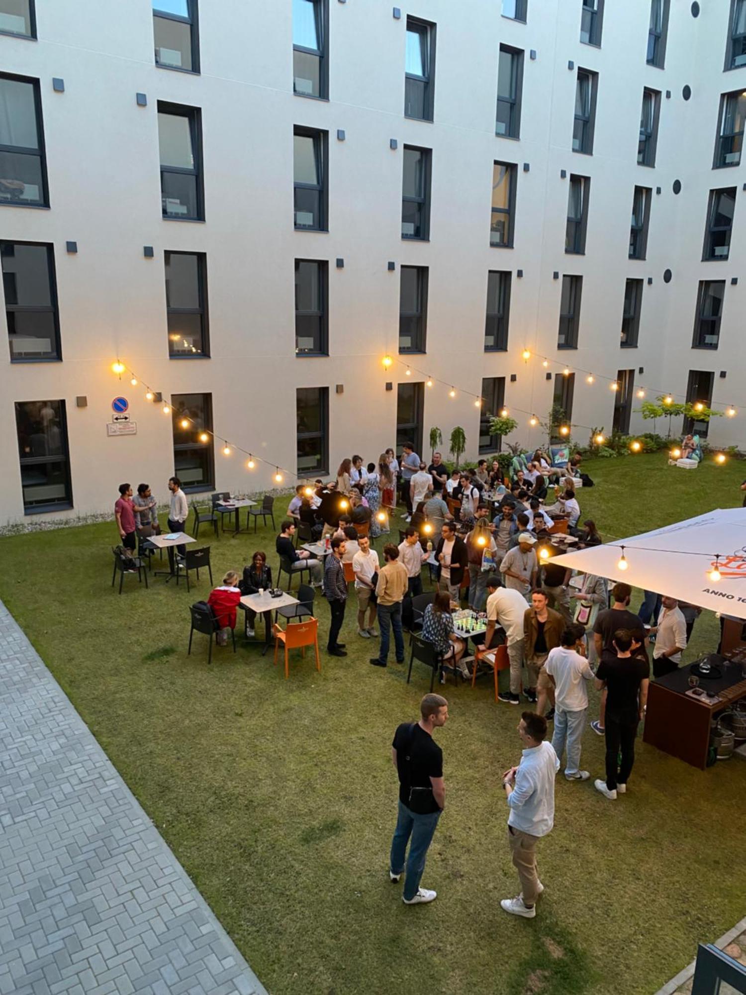 Solo Society City House Vilnius Coliving Exterior photo